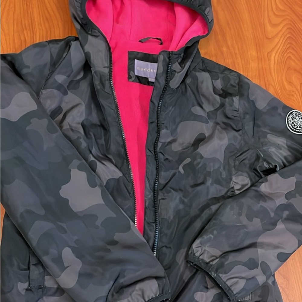 Madden Girl Junior Camo Jacket with Pink Fleece Lining Sz S/P